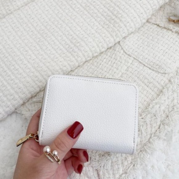 White vegan leather cardholder / wallet - Picture 2 of 5